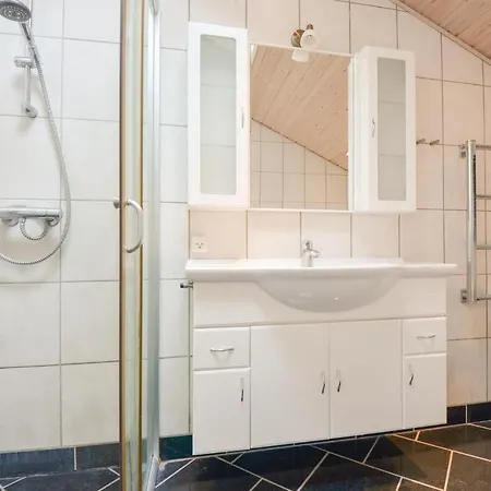 Stunning In With Kitchen Σπίτι διακοπών