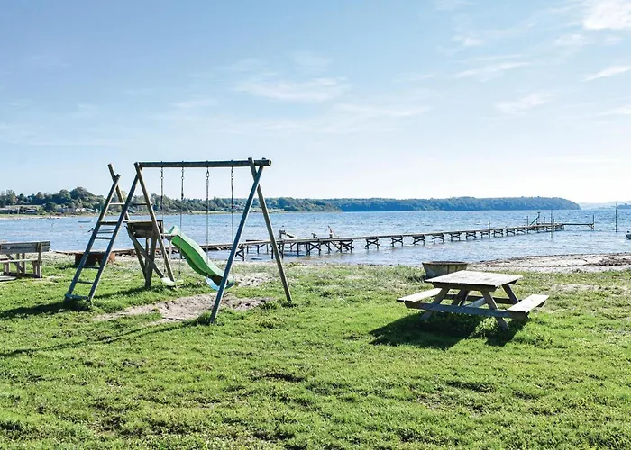 Svinget Feriehus